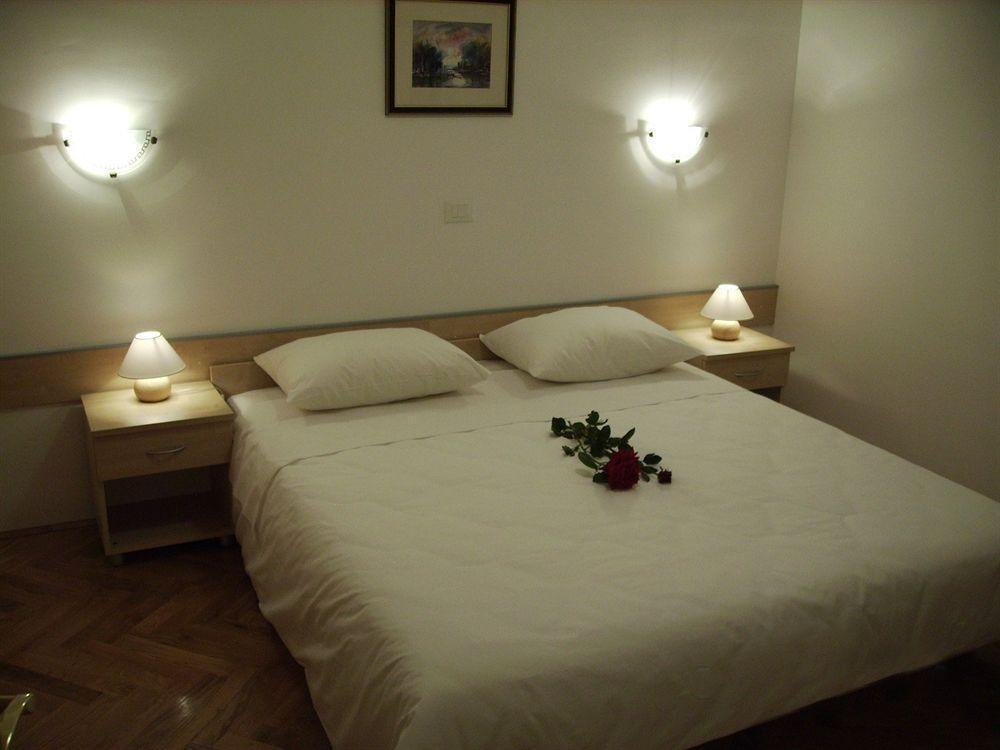 Tamarix Residence Vinjerac Kültér fotó