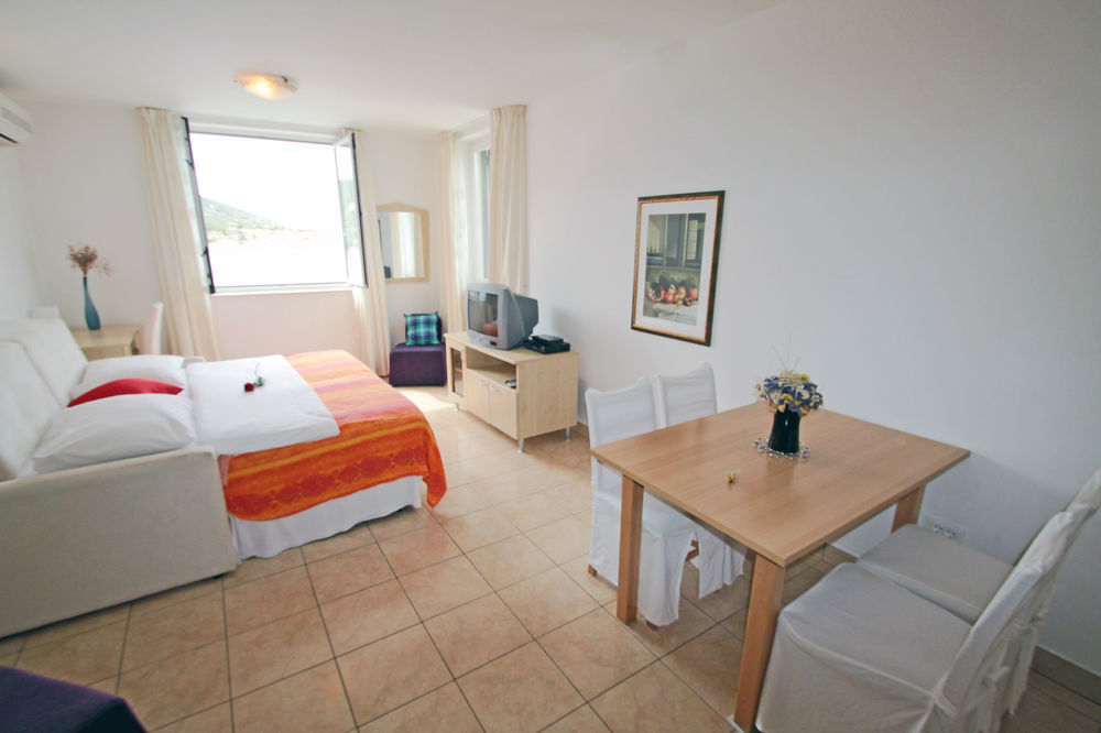 Tamarix Residence Vinjerac Kültér fotó