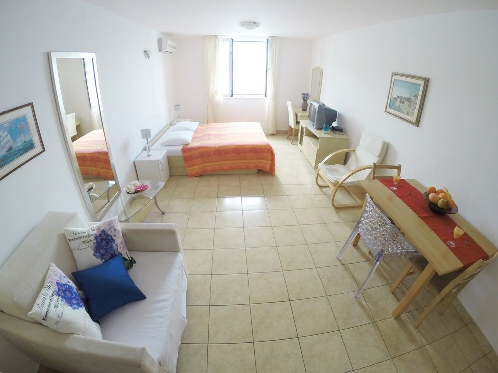 Tamarix Residence Vinjerac Kültér fotó