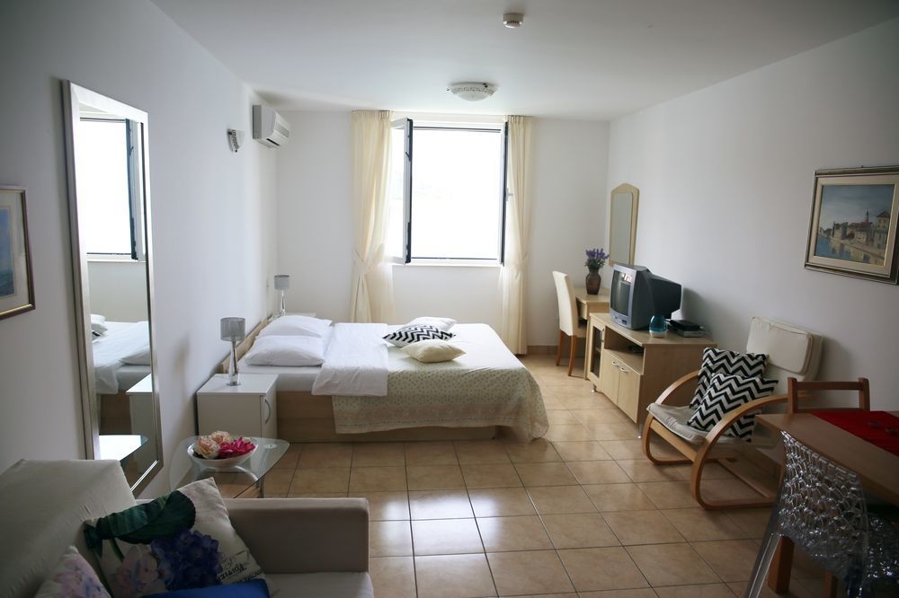 Tamarix Residence Vinjerac Kültér fotó
